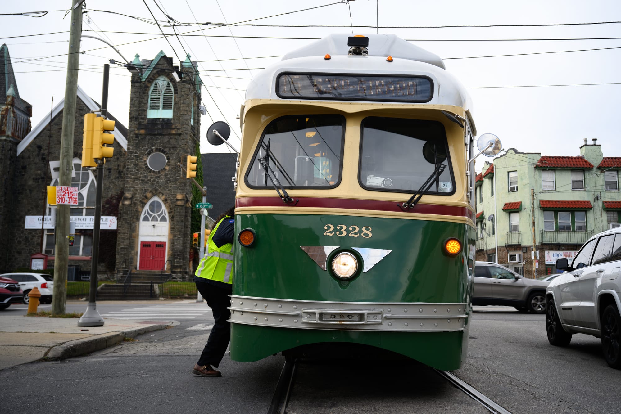 Holiday Gift Guide 2025: Special gift picks along the 15